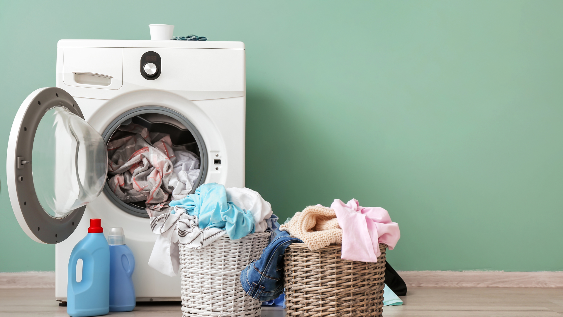 Generatore di ozono abbinabile a lavatrice | Scegli alternative eco-friendly per la casa Anche per la casa è possibile selezionare dei prodotti opzionali alla plastica: dai detergenti solidi fino agli spazzolini in bambù, per dirne un paio. Un altro step importante verso uno stile di vita più sostenibile.  Per una sostituzione eco sostenibile, economica e soprattutto efficace dei detergenti e degli annessi imballaggi e/o contenitori in plastica, vi è l'opportunità, in collaborazione con NaturWay, di scoprire tutti i vantaggi dei moderni dispositivi per la sanificazione ad ozono.