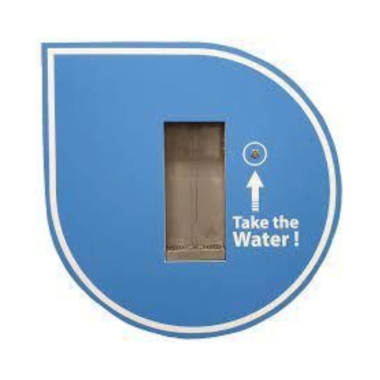 Natur School produce acqua ultrafiltrata per le scuole grazie all’abbinamento realizzato da NaturWay tra la microfiltrazione a carbone attivo ed una membrana a fibra cava di origine medicale, capace di fermare meccanicamente batteri e virus, in modo sicuro e preciso.