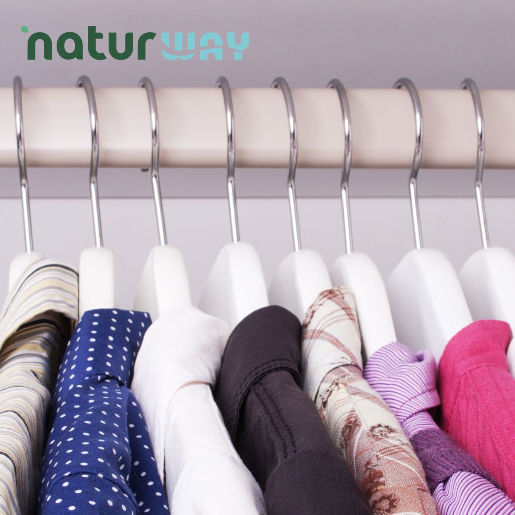 Il purificatore all’ozono multifunzionale O3 Life NaturWay, è appositamente progettato per produrre ozono sicuro finalizzato alla sanificazione domestica e dell’automobile (funzionando a bassa tensione - da 12V DC - risulta facilmente impiegato anche in tal senso).