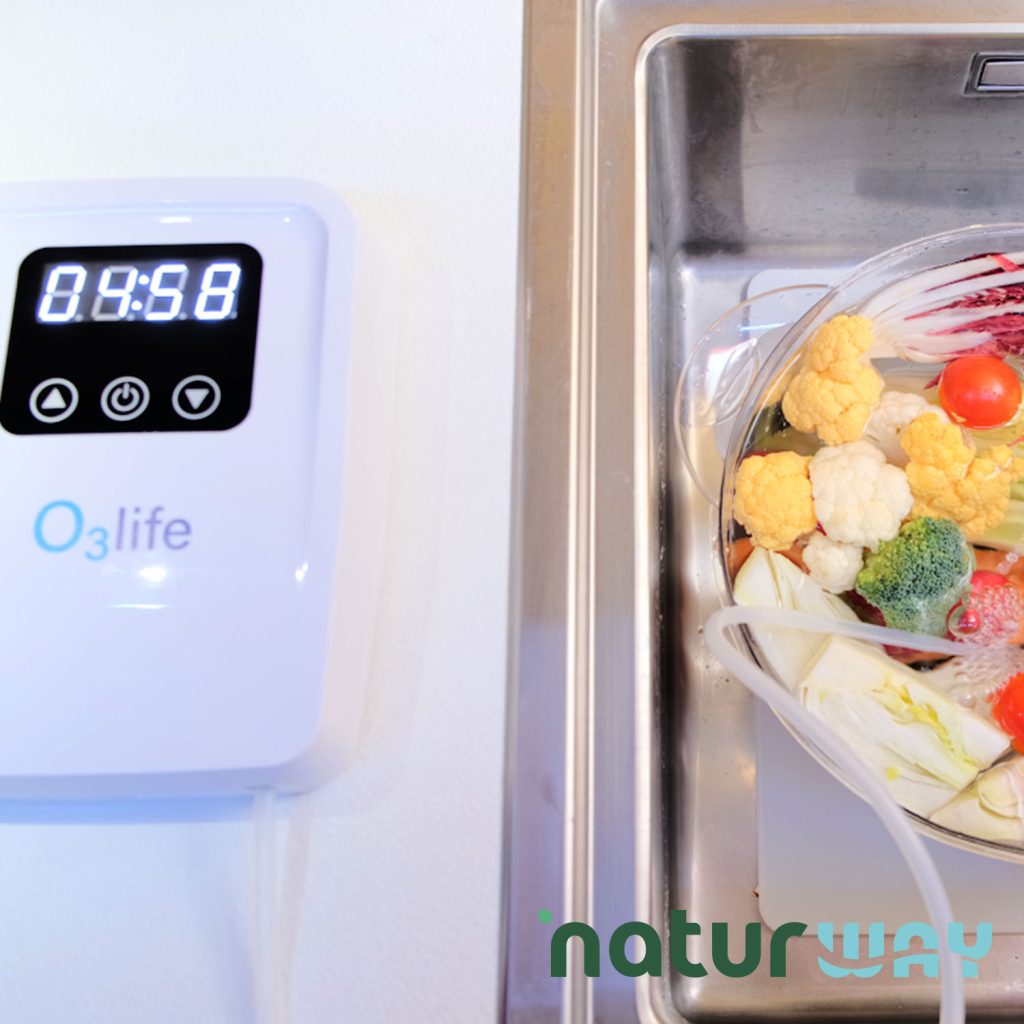 Sanificazione ad ozono degli ambienti come camera da letto, cucina, bagno, ufficio, sala fumatori. Uccide batteri, rimuove i cattivi odori, rimuove i gas nocivi. Basta erogare ozono direttamente nell'aria per 15 minuti ogni 10 m2 dell’ambiente. Il tempo di erogazione può essere leggermente aumentato per effettive necessità.
