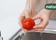 Il sapore dell'acqua di rubinetto dipende da diversi fattori, tra cui la composizione minerale, la temperatura, le caratteristiche dell'impianto idrico e gli eventuali trattamenti effettuati per renderla sicura dall'acquedotto di fornitura, dal punto di vista microbiologico e del rispetto dei parametri di legge sulla potabilità.